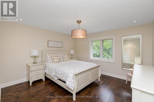 2057 Snow Crescent, Mississauga (Lakeview), ON - Indoor Photo Showing Bedroom