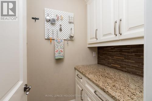 2057 Snow Crescent, Mississauga (Lakeview), ON - Indoor Photo Showing Other Room