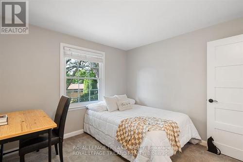 464 Regal Drive, London, ON - Indoor Photo Showing Bedroom