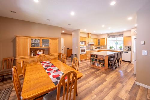 2454 Coalmont Road, Princeton, BC - Indoor Photo Showing Dining Room