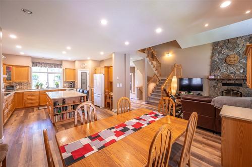 2454 Coalmont Road, Princeton, BC - Indoor Photo Showing Dining Room