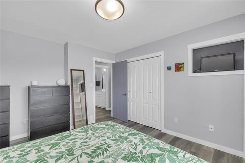 2322 Scenic Road, Kelowna, BC - Indoor Photo Showing Bedroom