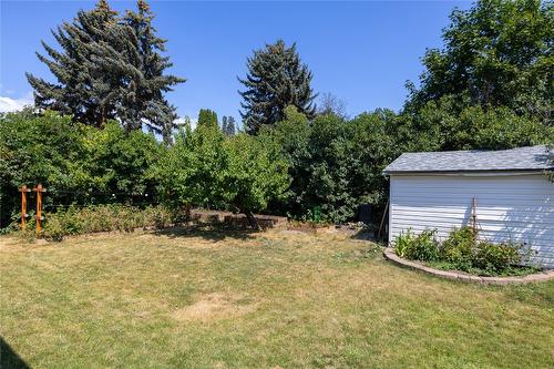 2322 Scenic Road, Kelowna, BC - Outdoor