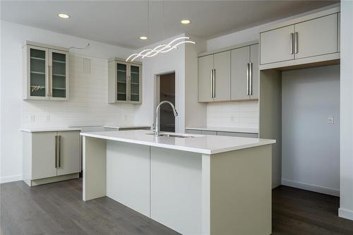 55 Eliuk Cove, Winnipeg, MB - Indoor Photo Showing Kitchen