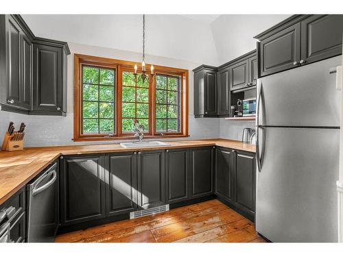 Cuisine - 121 Rue Dicaire, Mont-Tremblant, QC - Indoor Photo Showing Kitchen