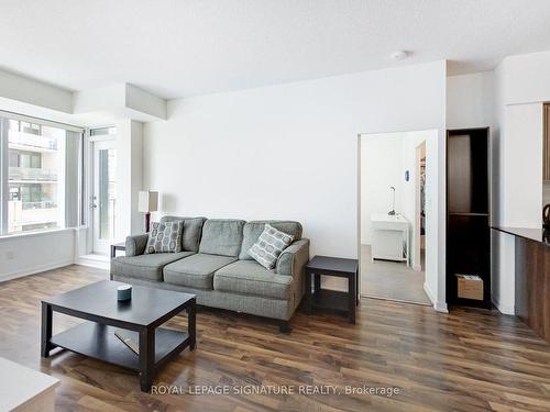 605-55 East Liberty St, Toronto, ON - Indoor Photo Showing Living Room