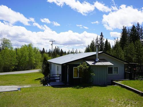 1721 Chasm Road, Clinton, BC - Outdoor