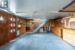 Detached garage - 