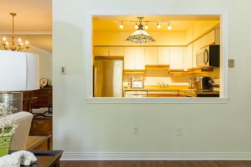 28 Duke Street|Unit #102, Hamilton, ON - Indoor Photo Showing Kitchen