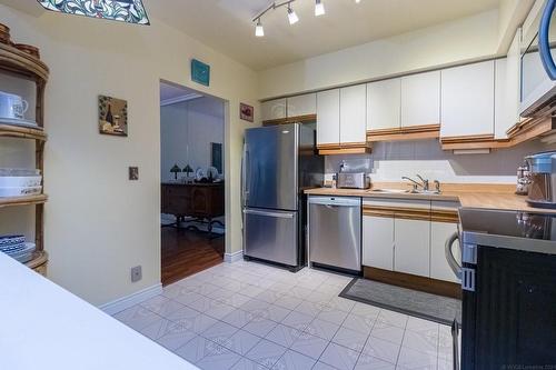 28 Duke Street|Unit #102, Hamilton, ON - Indoor Photo Showing Kitchen With Stainless Steel Kitchen