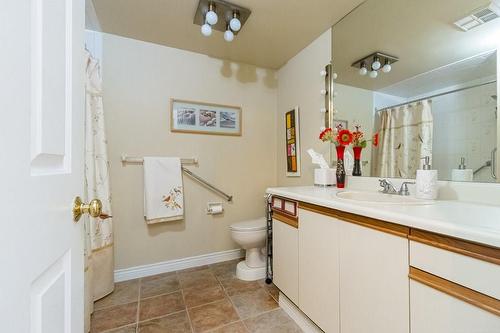 28 Duke Street|Unit #102, Hamilton, ON - Indoor Photo Showing Bathroom