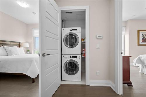 2025 Maria Street|Unit #1508, Burlington, ON - Indoor Photo Showing Laundry Room