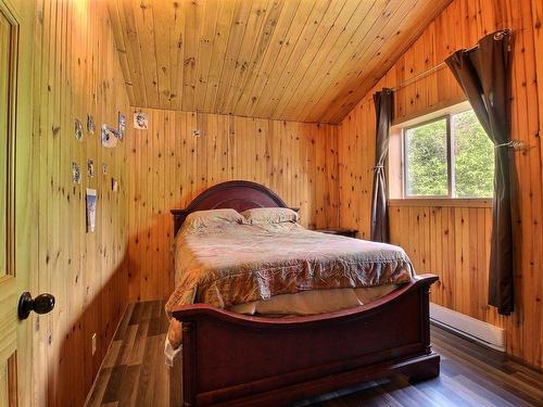 Bedroom - 919 Ch. Du Lac-Des-Quinze, Moffet, QC - Indoor Photo Showing Bedroom