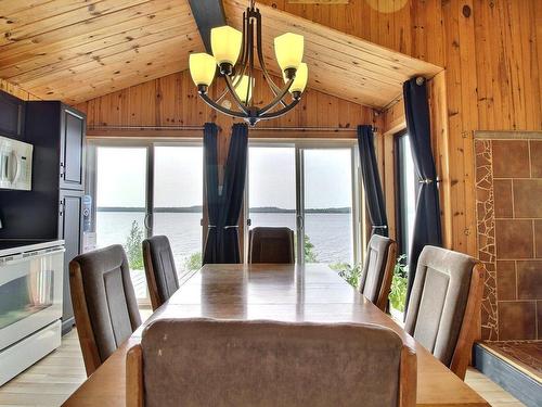 Dining room - 919 Ch. Du Lac-Des-Quinze, Moffet, QC - Indoor Photo Showing Dining Room