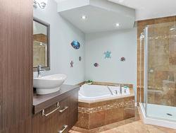 Ensuite bathroom - 