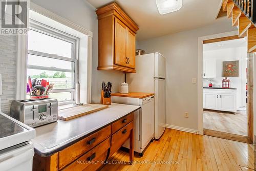 2475 Jermyn Line, Peterborough (Otonabee), ON - Indoor Photo Showing Kitchen