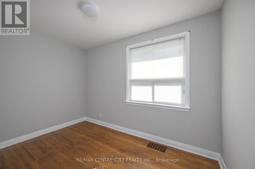 76 Meadowlily Road N, London, ON - Indoor Photo Showing Other Room