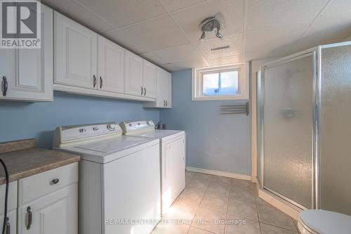 76 Meadowlily Road N, London, ON - Indoor Photo Showing Laundry Room