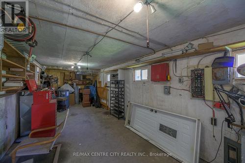 76 Meadowlily Road N, London, ON - Indoor