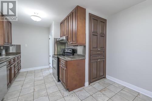 76 Meadowlily Road N, London, ON - Indoor Photo Showing Kitchen