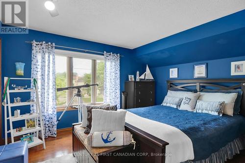 35 Monte Vista Crescent, London, ON - Indoor Photo Showing Bedroom