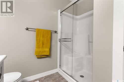 4073 Delhaye Way, Regina, SK - Indoor Photo Showing Bathroom