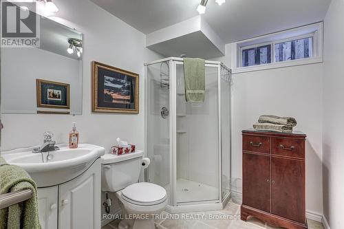 31 Symphony Court, St. Thomas, ON - Indoor Photo Showing Bathroom