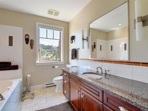 401-1335 Bear Mountain Pkwy, Langford, BC - Indoor Photo Showing Bathroom