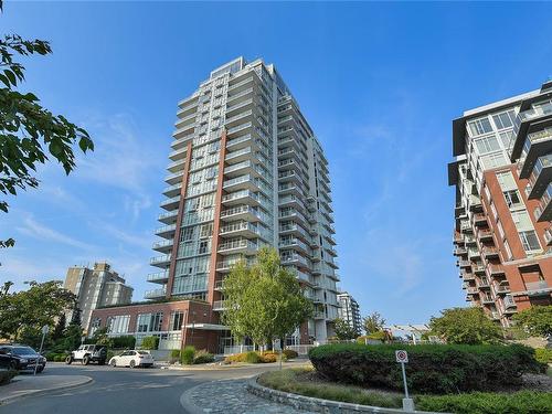 1210-83 Saghalie Rd, Victoria, BC - Outdoor With Facade