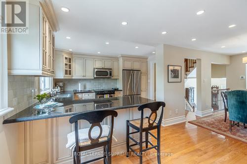 4 - 1764 Rathburn Road E, Mississauga (Rathwood), ON - Indoor Photo Showing Kitchen With Upgraded Kitchen