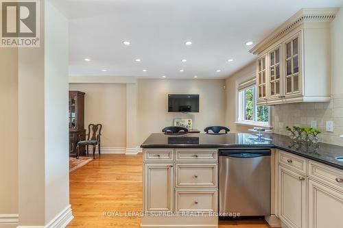 4 - 1764 Rathburn Road E, Mississauga (Rathwood), ON - Indoor Photo Showing Kitchen