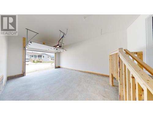 349 Legacy Lookout Unit# B, Cranbrook, BC - Indoor Photo Showing Other Room