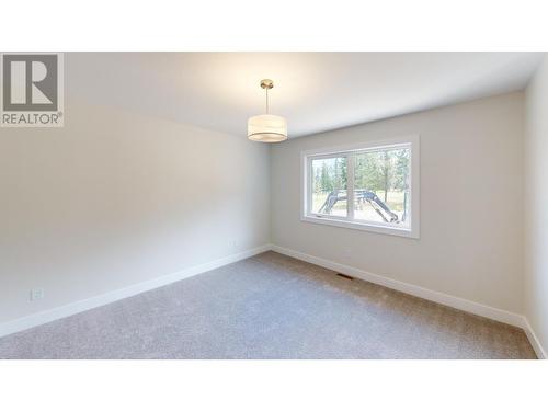 349 Legacy Lookout Unit# B, Cranbrook, BC - Indoor Photo Showing Other Room