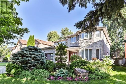 27 Pathlane Road, Richmond Hill (Langstaff), ON - Outdoor