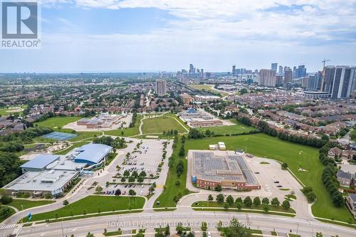 153 - 99 Bristol Road E, Mississauga (Hurontario), ON - Outdoor With View