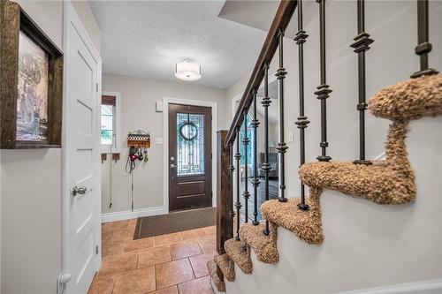 25 Lindsay Drive, Haldimand County, ON - Indoor Photo Showing Other Room