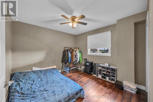 25 Lindsay Drive, Haldimand, ON - Indoor Photo Showing Bedroom