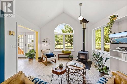 148 Evergreen Lane, Brighton, ON - Indoor Photo Showing Living Room With Fireplace