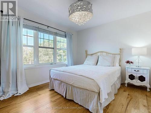 118 Ina Lane, Whitchurch-Stouffville (Stouffville), ON - Indoor Photo Showing Bedroom