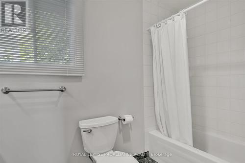 1055 Primrose Lane, Smith-Ennismore-Lakefield, ON - Indoor Photo Showing Bathroom