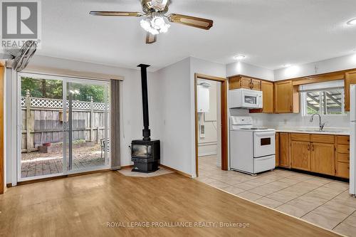 1055 Primrose Lane, Smith-Ennismore-Lakefield, ON - Indoor Photo Showing Kitchen