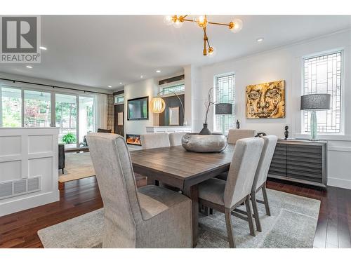 4534 Gallaghers Edgewood Court, Kelowna, BC - Indoor Photo Showing Dining Room