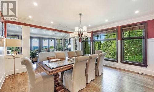 1373 Chartwell Drive, West Vancouver, BC - Indoor Photo Showing Dining Room