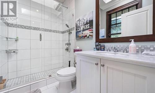 1373 Chartwell Drive, West Vancouver, BC - Indoor Photo Showing Bathroom