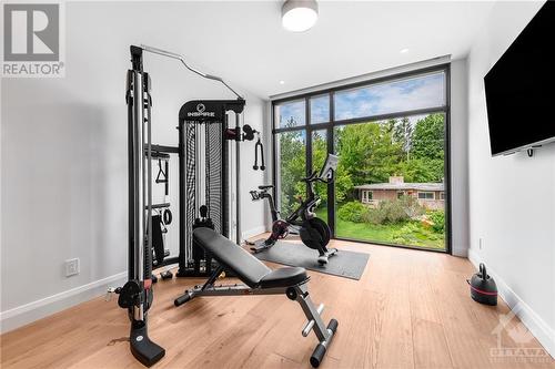 322 Perrier Avenue, Ottawa, ON - Indoor Photo Showing Gym Room