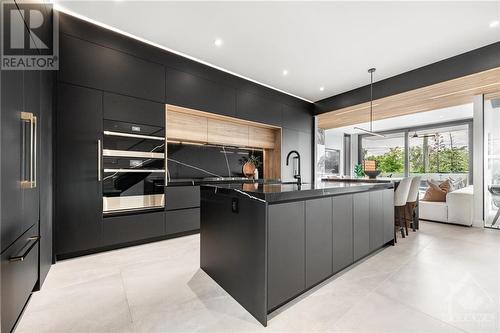 322 Perrier Avenue, Ottawa, ON - Indoor Photo Showing Kitchen With Upgraded Kitchen