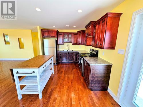 18-20 Ridgewood Crescent, Clarenville, NL - Indoor Photo Showing Kitchen