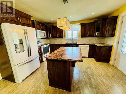 2 Cards Harbour Road, Triton, NL - Indoor Photo Showing Kitchen