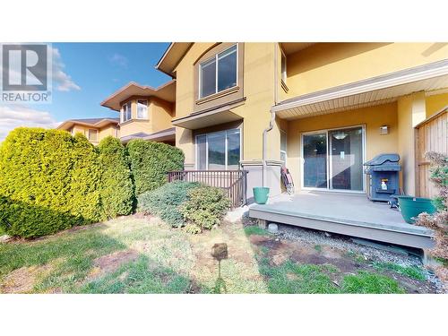 218 Glen Park Drive Unit# 21, Kelowna, BC - Outdoor With Deck Patio Veranda