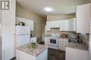 433 N Patterson Street, Prince George, BC  - Indoor Photo Showing Kitchen With Double Sink 